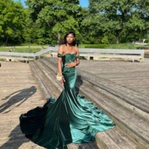Prom dress